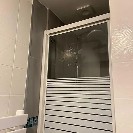 Apartment Double Elegante Proche De Paris Drancy